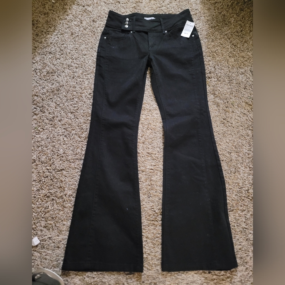 Zumiez Black Triple Button Bootcut Flare Lowrise Pants - Picture 7 of 8